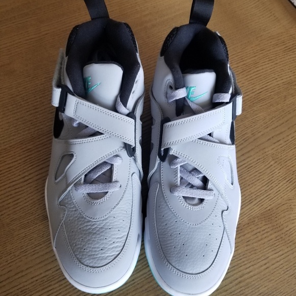 air force max cb spurs